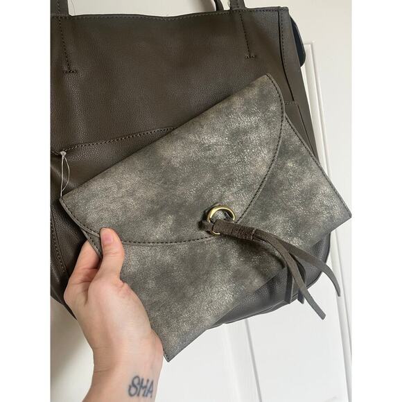 Anthropologie Vegan Leather Viola  Convertible Tote Purse and Pouch Olive Green - Picture 8 of 8